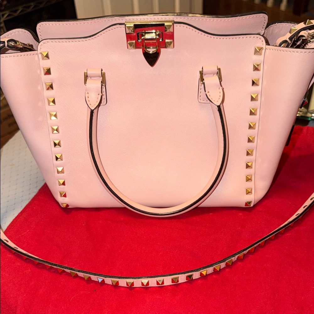 Preloved Valentino Garavani rock stud soft pink gold hardware 2 way bag dust bag